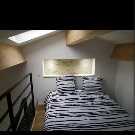 Holiday home Duplex Refait A Neuf Dans Vieille Batisse *